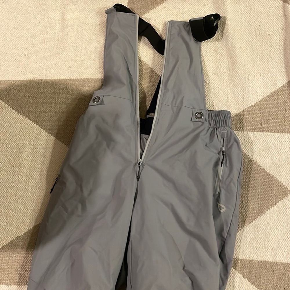 LIGHT GREY SKI BIB